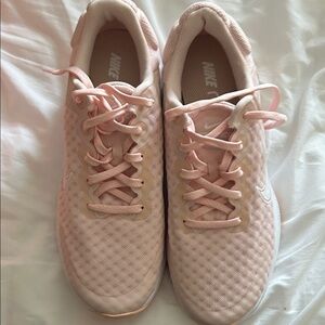 Nike Women's Renew Ride 3Sneakers